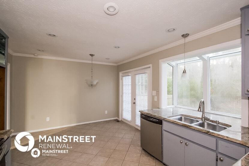Building Photo - 5221 Island Dr