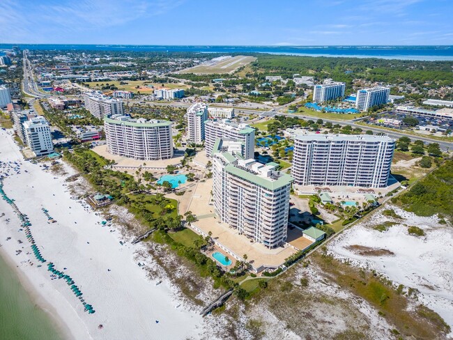 Building Photo - Gulf View Destin condo!!