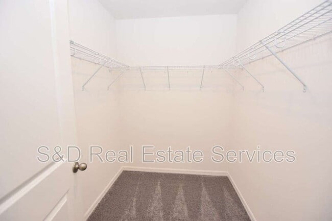 Building Photo - 4130 Collegiate Blvd