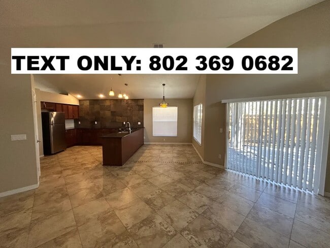 Building Photo - 1537 Scotch Pine Dr