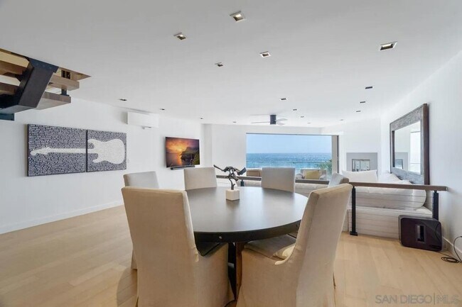 Building Photo - 135 S Sierra Ave