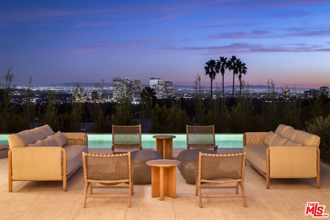 Building Photo - 1210 Laurel Way