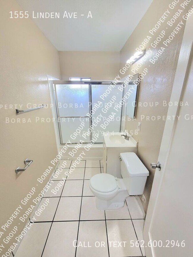 Building Photo - **COZY STUDIO |1 BATH APARTMENT WITHIN A G...