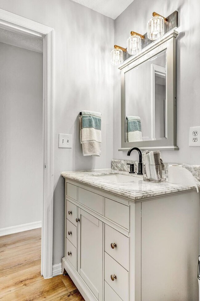 Building Photo - Available April 1st, 2026