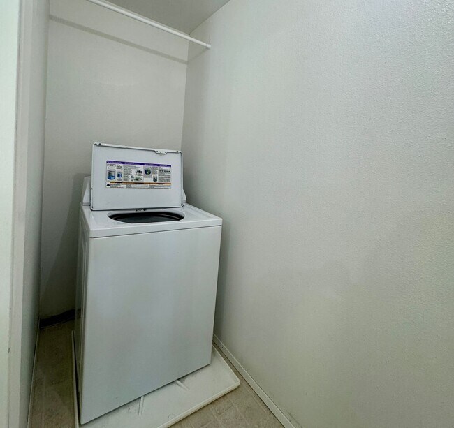 Building Photo - 77X Four-Plex