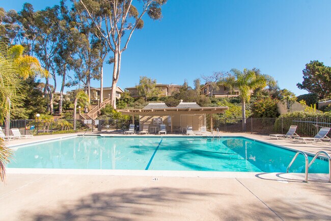 Building Photo - Elegantly Upgraded 2 Bed/1 Bath Condo in UTC with Private Patio/Washer & Dryer!