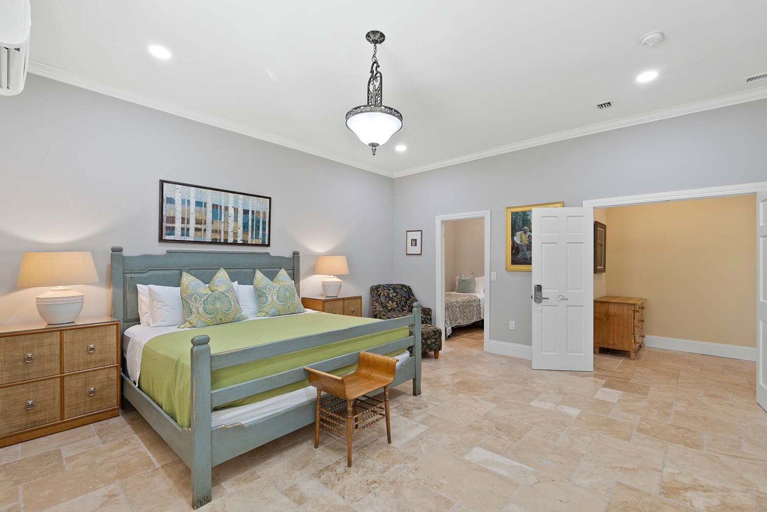 Building Photo - 2225 23rd St SW