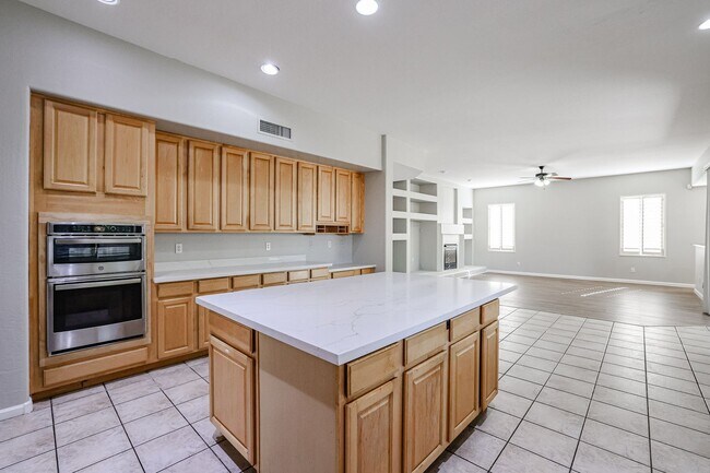 Building Photo - COMING SOON!! INCREDIBLE 5-BEDROOM 3 BATH, ALMOST 4000 SFT IN CORE CHANDLER