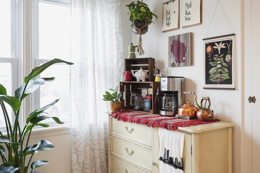 Building Photo - 2645 N 69th St