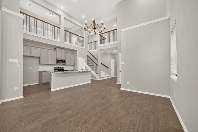 Building Photo - 30359 Limber Pines Dr