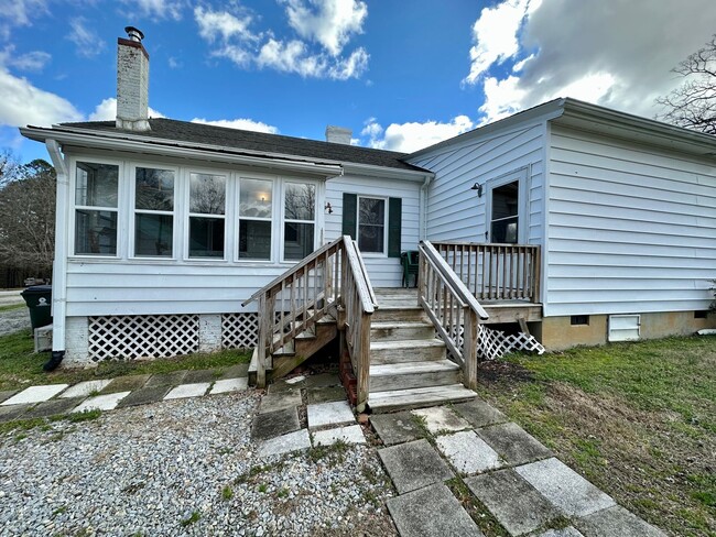 Building Photo - Fully Furnished/All Inclusive Cape Cod