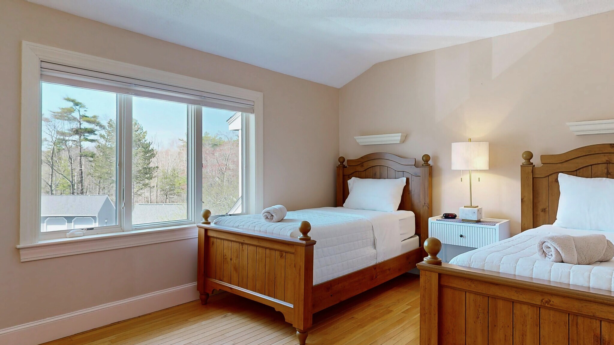 Building Photo - 311 Seaside Ave