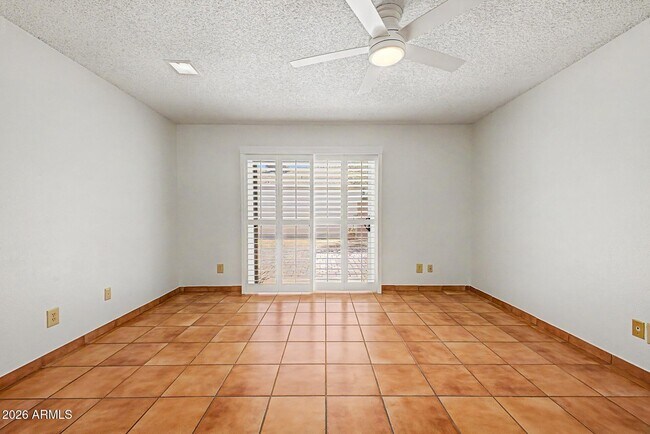 Building Photo - 8689 E Roosevelt Cir