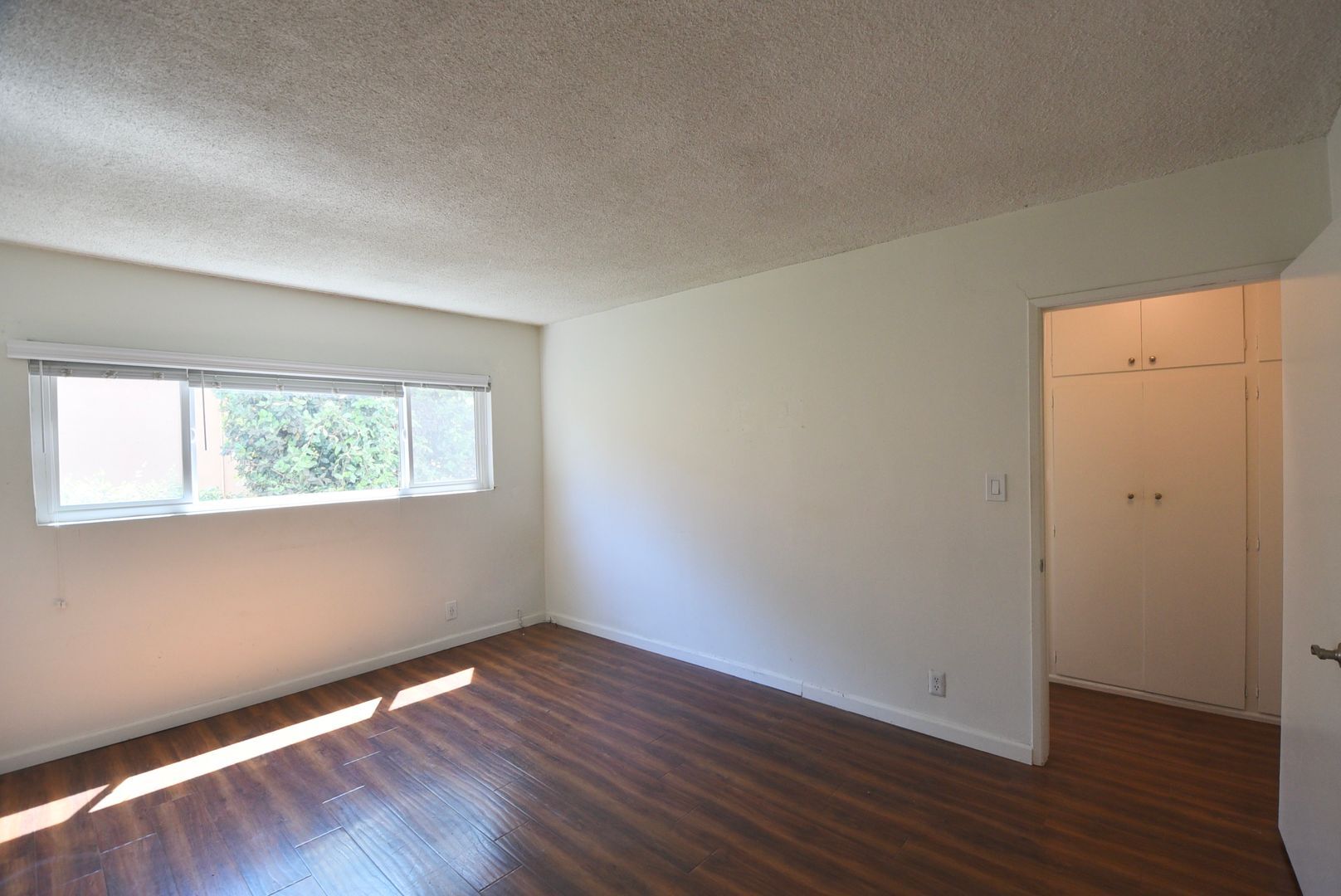 Building Photo - 12050 Tiara St