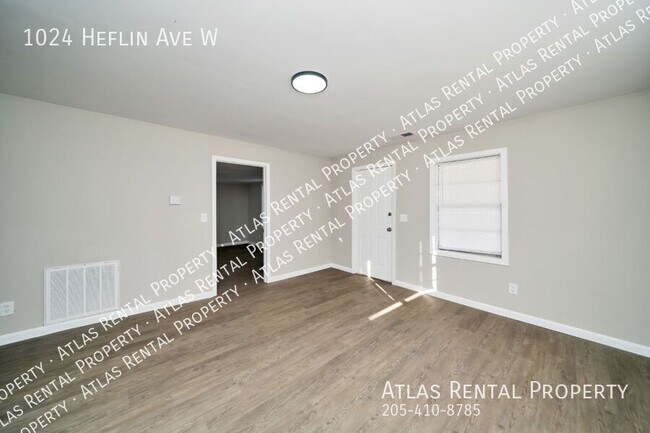 Building Photo - 1024 Heflin Ave W