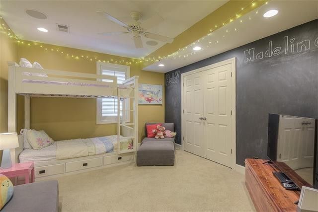 Building Photo - 14412 Fairway St