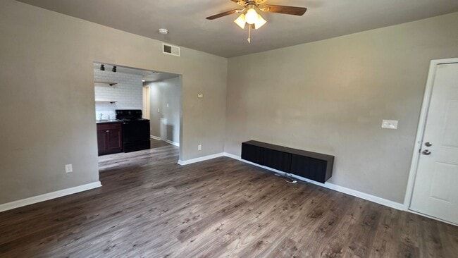 Building Photo - 1919 NW 11th St