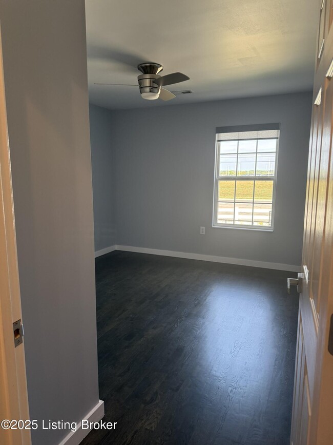 Building Photo - 5012 Kames Square
