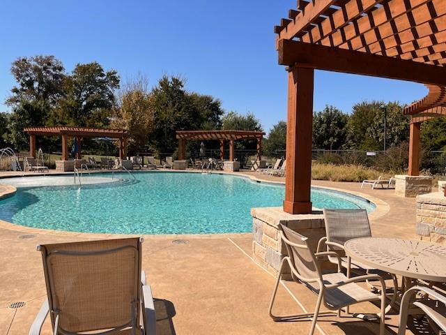 Building Photo - 12995 Shepherds Hill Ln