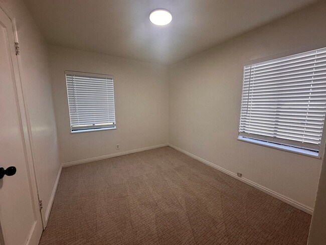 Building Photo - Completely Remodeled 4 Bedroom Home