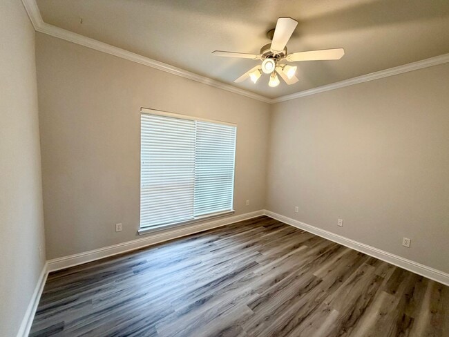 Building Photo - Spacious 3 Bed / 2 Bath Home in Midway ISD