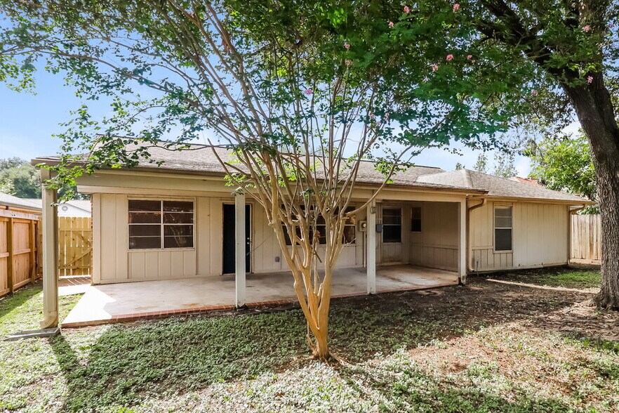 Building Photo - 7306 Skybright Ln