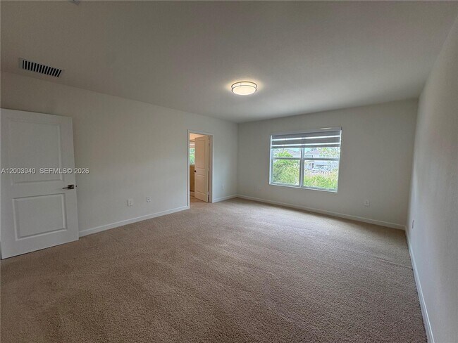 Building Photo - 12948 SW 265th Terrace