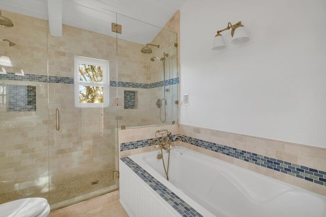 Building Photo - 28348 Rey De Copas Ln