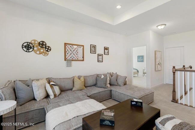 Building Photo - 27 Twilight Ln