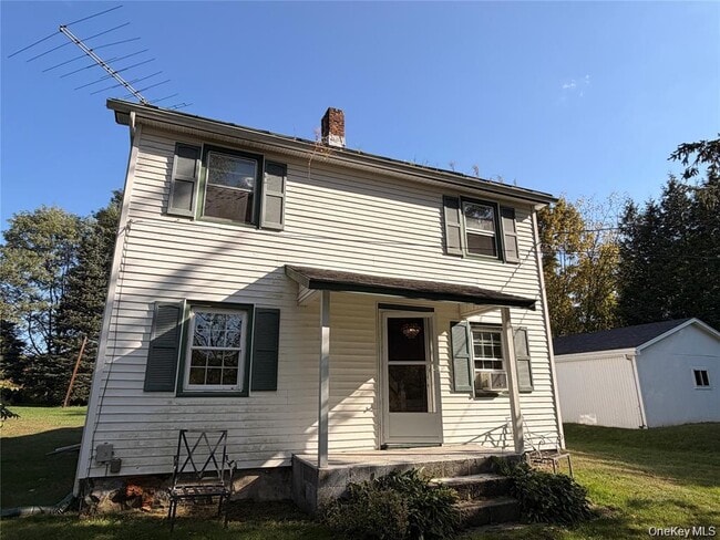 Building Photo - 265 Maybrook Rd