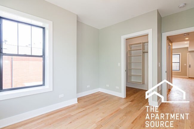 Building Photo - 2457 W Logan Blvd