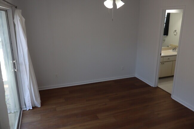 Building Photo - 13561 Red Fern Ln