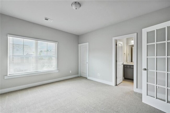 Building Photo - 1339 Callahan Cv