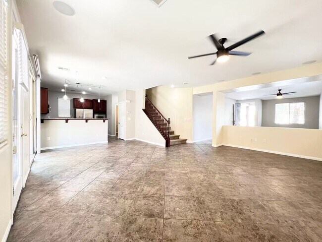 Building Photo - 10555 Winter Grass Dr