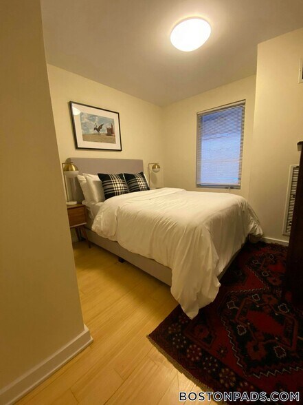 Building Photo - 40 Boylston St