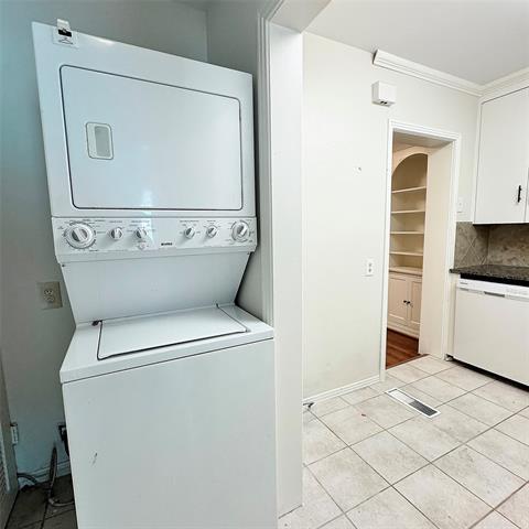 Building Photo - 4138 Grassmere Ln