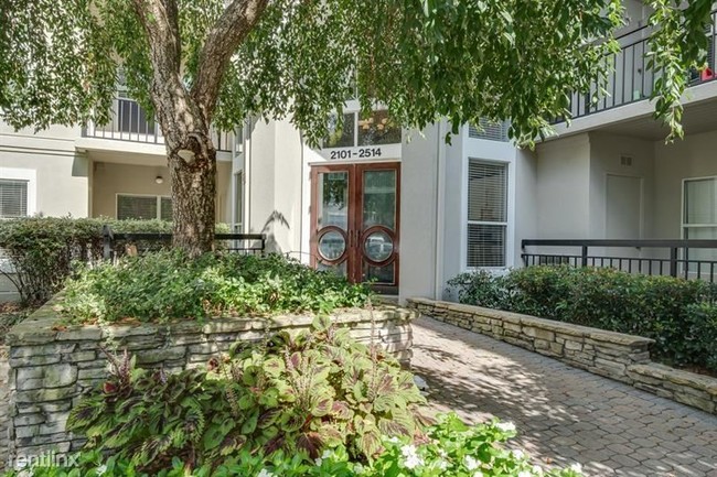 Building Photo - 1 br, 1 bath Condo - 2312 River Green Drive