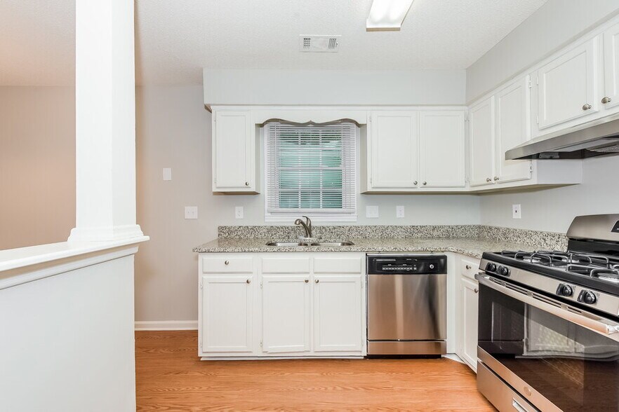 Building Photo - 1582 Glynn Ct