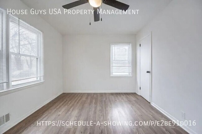 Building Photo - 11409 E 31st St S