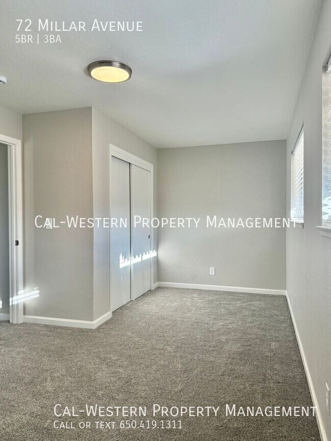 Building Photo - 72 Millar Ave