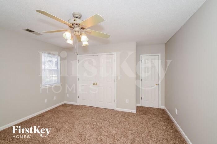 Building Photo - 1209 Deer Trail Rd