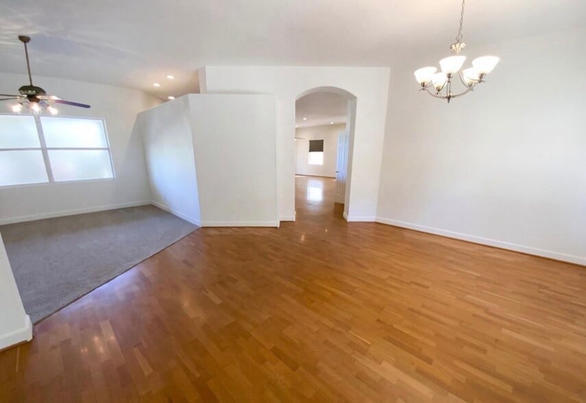 Building Photo - 7920 N 175th Ave