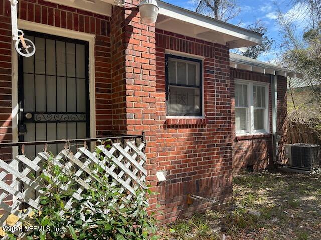 Building Photo - 678 Ivy St