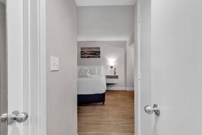 Building Photo - 1700 N Ocean Blvd