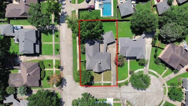 Building Photo - 2514 Trailside Ct
