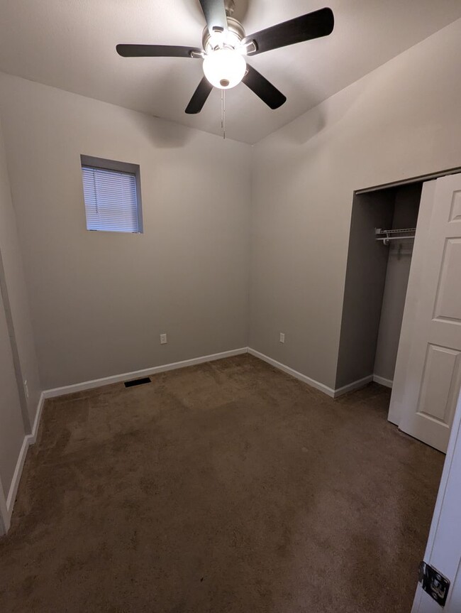 Building Photo - **$500 Security Deposit & 1st Month Free w...