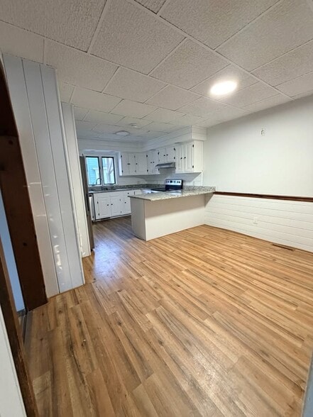 Building Photo - 2824 N Main St