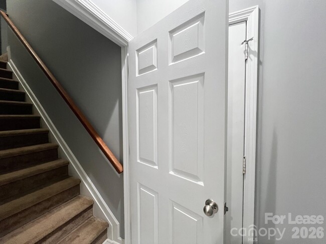 Building Photo - 185 McKendree Rd