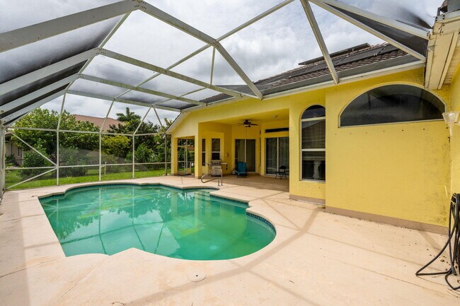 Building Photo - 103 Black Olive Crescent