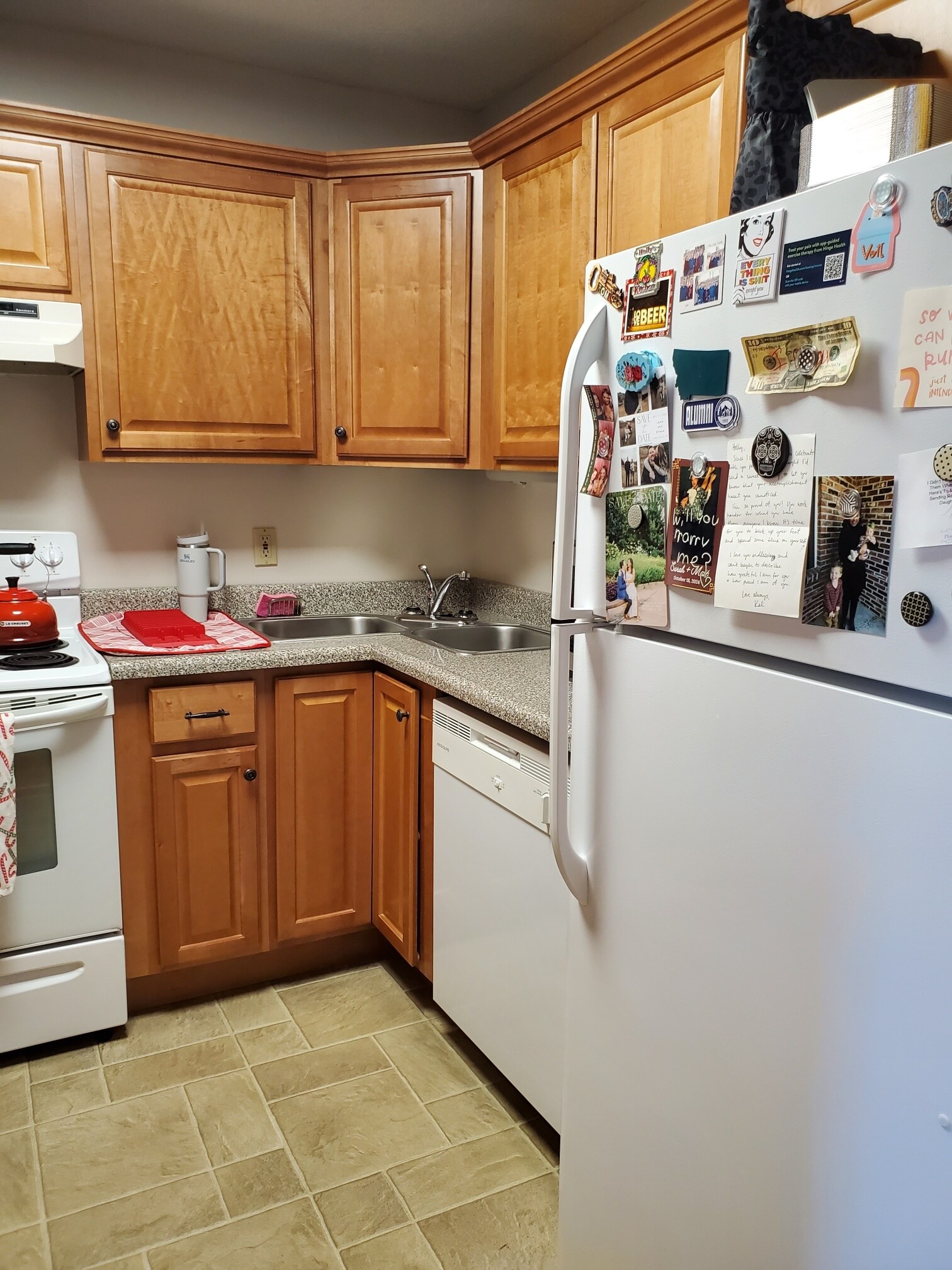 Building Photo - 1625 Thrush Ter